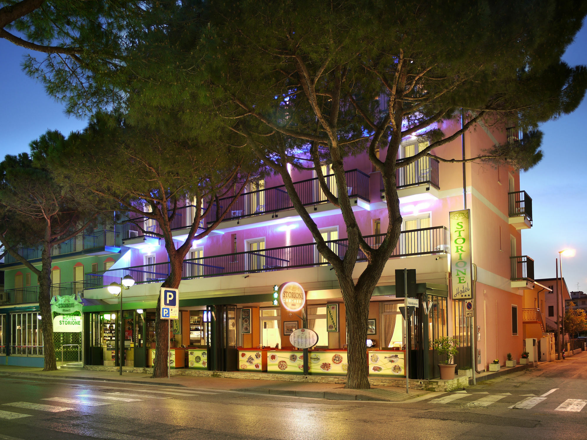 Hotel Storione 리도 디 예솔로 외부 사진