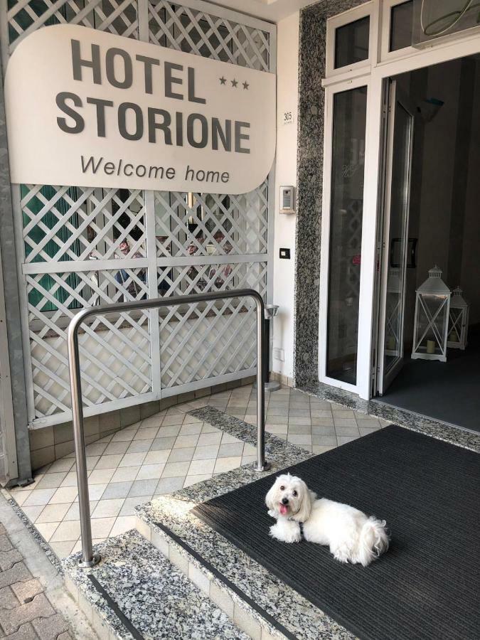 Hotel Storione 리도 디 예솔로 외부 사진
